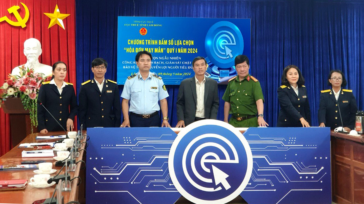 Ngành Thuế một năm nhìn lại