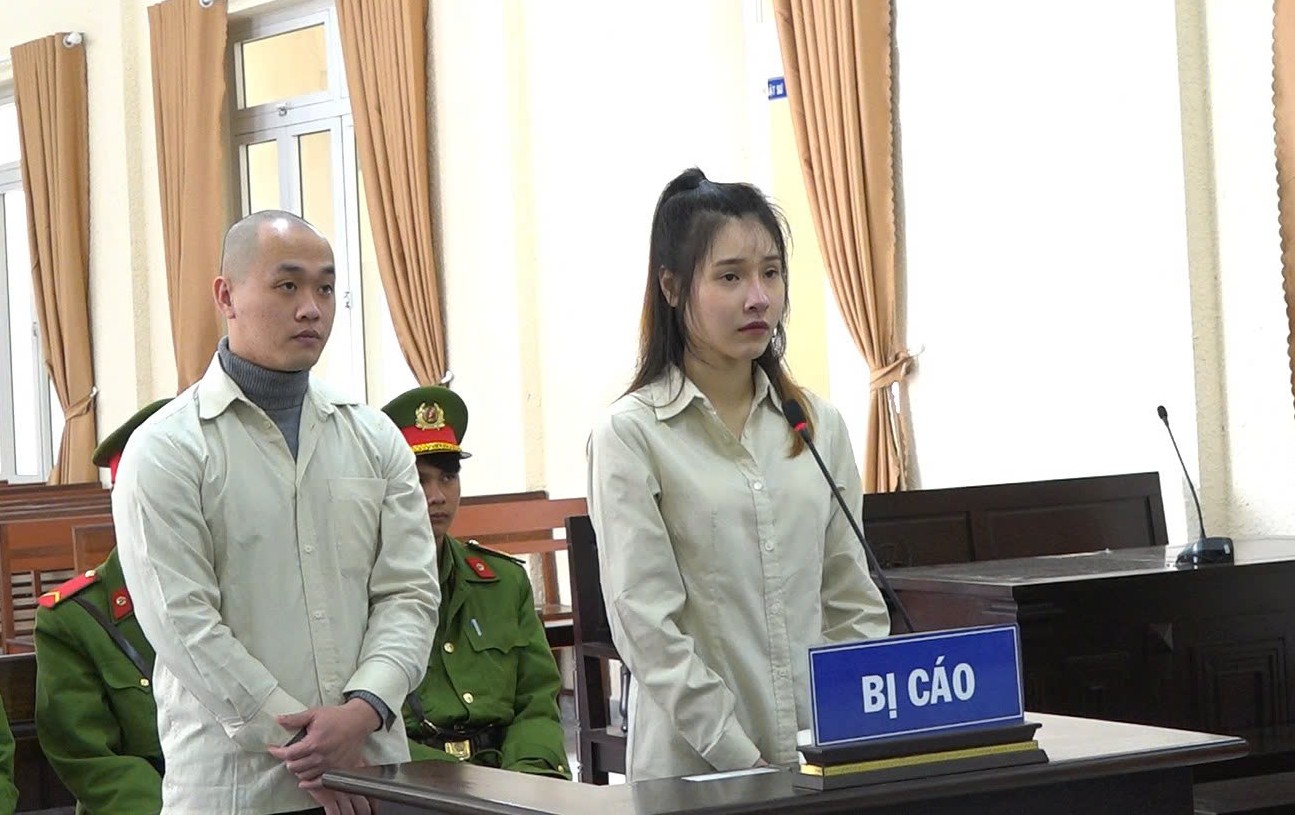 Mua bán ma túy, tàng trữ trái phép vũ khí quân dụng, đôi nam nữ bị phạt 34 năm tù