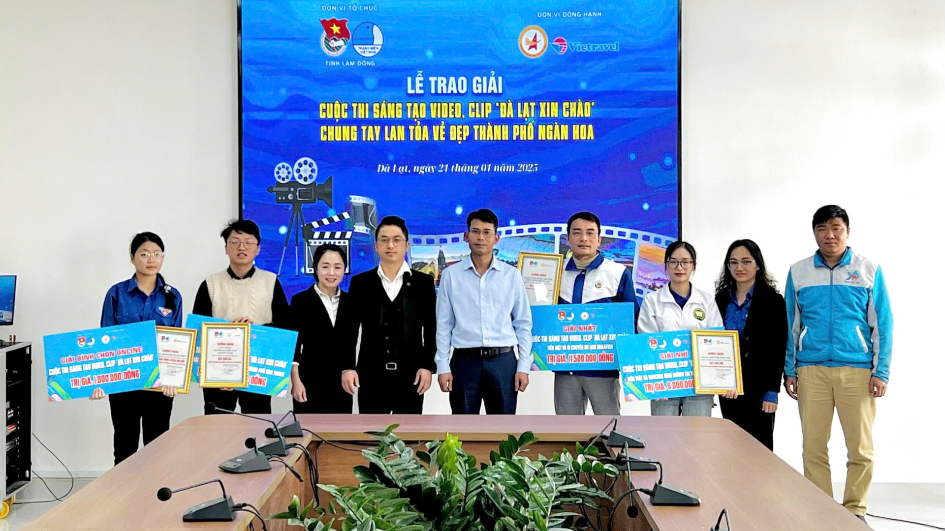 Trao giải Cuộc thi sáng tạo video, clip ''Đà Lạt Xin chào'' - Chung tay lan tỏa vẻ đẹp Thành phố ngàn hoa