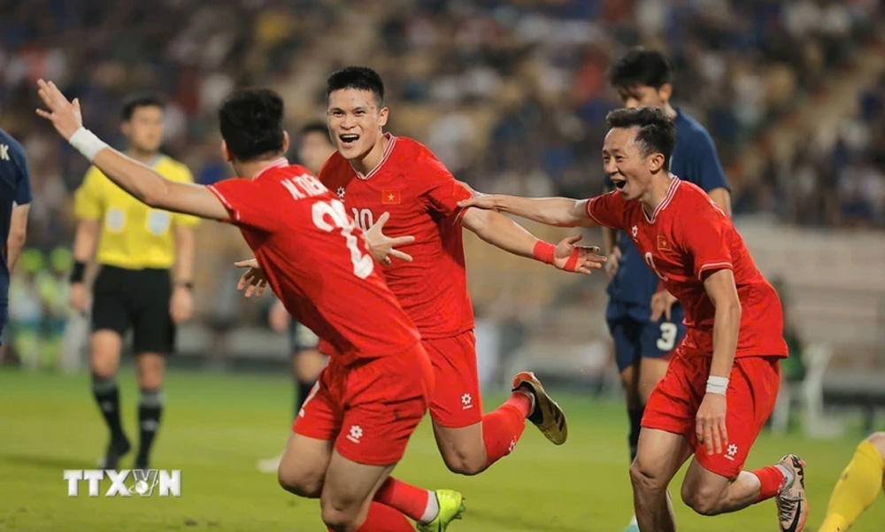 Nhấn chìm Thái Lan, Đội tuyển Việt Nam vô địch AFF Cup 2024