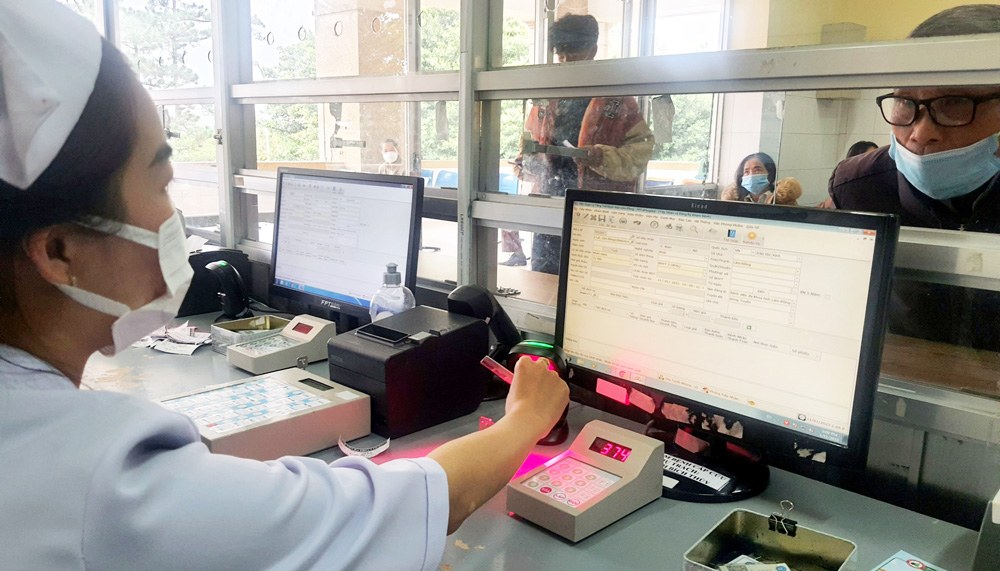 Hướng dẫn nộp hồ sơ trực tuyến đối với 69 thủ tục hành chính thuộc thẩm quyền giải quyết của Sở Y tế Lâm Đồng