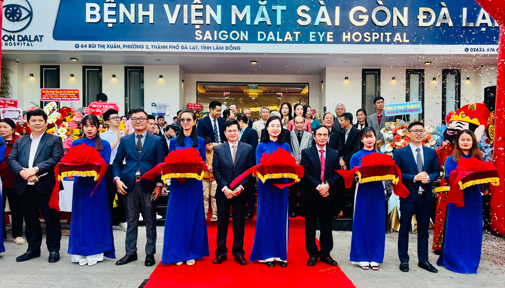 Khai trương Bệnh viện mắt Sài Gòn - Đà Lạt