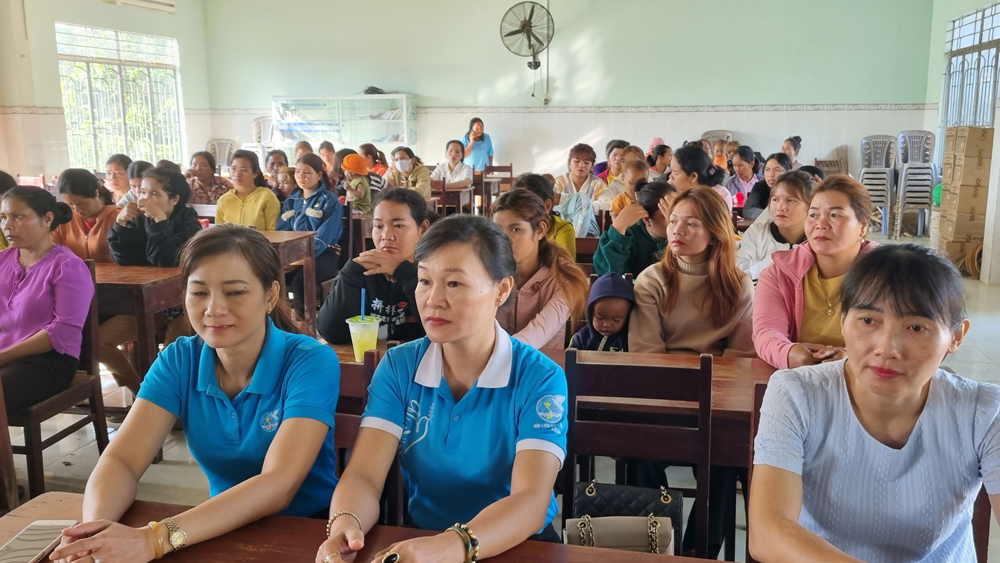 Đạ Tẻh: Tuyên truyền tảo hôn, hôn nhân cận huyết thống