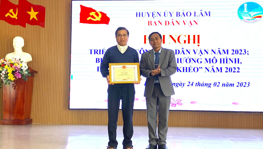 Bảo Lâm: Tuyên dương khen thưởng 38 mô hình “Dân vận khéo”