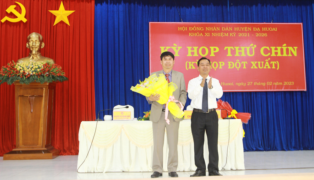 Đồng chí Lê Bình Minh giữ chức Chủ tịch UBND huyện Đạ Huoai