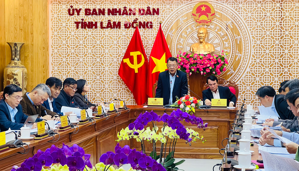 Đoàn Đại biểu Quốc hội làm việc với UBND tỉnh về việc huy động, quản lý và sử dụng các nguồn lực phục vụ công tác phòng, chống dịch COVID-19
