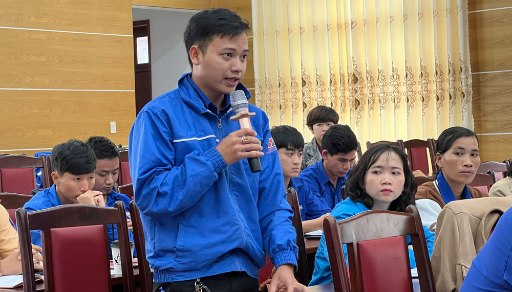 TÁC PHẨM DỰ THI GIẢI BÚA LIỀM VÀNG: ''Hạt giống đỏ'' vùng đồng bào dân tộc thiểu số