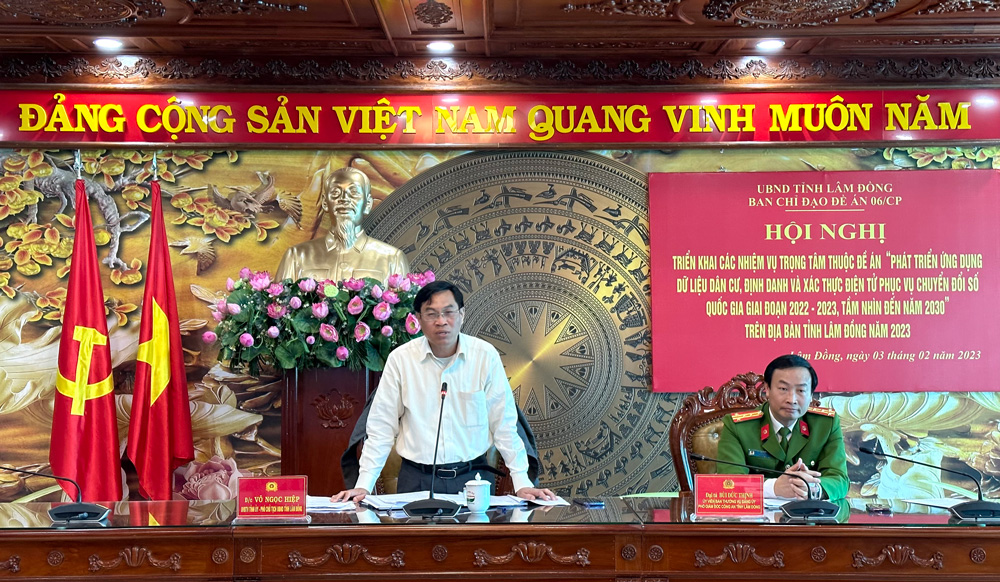 Đẩy mạnh triển khai Đề án Phát triển ứng dụng dữ liệu dân cư, định danh và xác thực điện tử