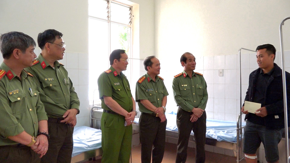 Lâm Hà: Khởi tố 10 bị can để điều tra tội chống người thi hành công vụ, gây rối trật tự công cộng