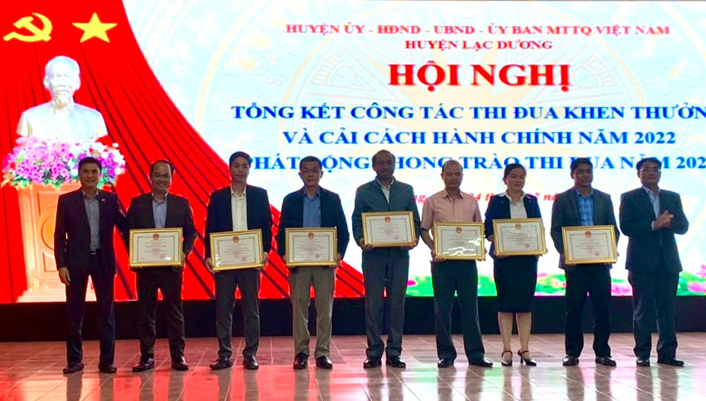 Lạc Dương: Tổng kết công tác thi đua, khen thưởng và cải cách hành chính năm 2022