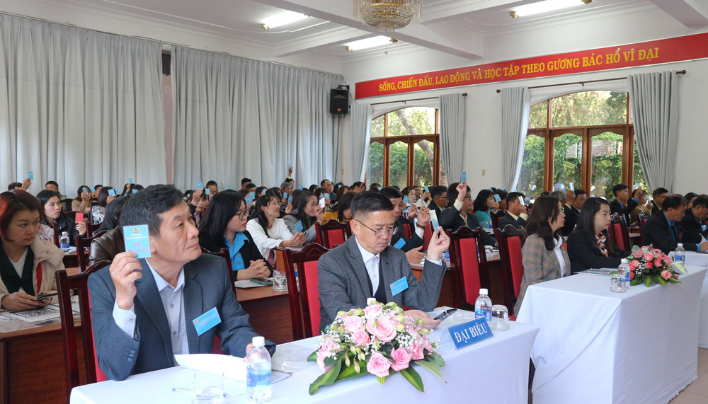 Công đoàn cơ sở Công ty Cổ phần Dịch vụ Đô thị Đà Lạt tổ chức đại hội điểm