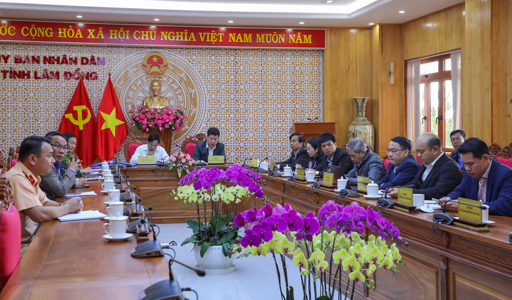 Hội nghị trực tuyến toàn quốc về trật tự, an toàn giao thông