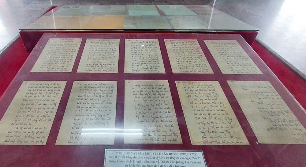 “… Hãy nhớ tới công anh”