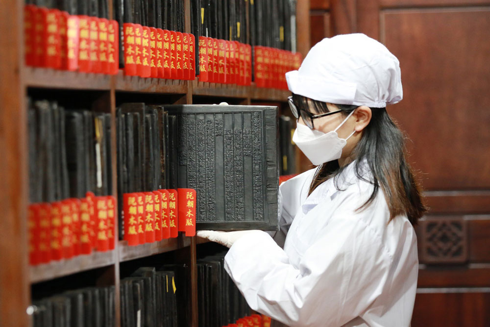 Đưa Di sản Mộc bản Triều Nguyễn đến gần hơn với công chúng
