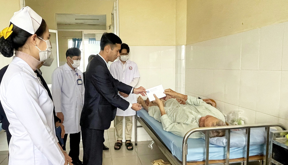 BẢO HIỂM XÃ HỘI LÂM ĐỒNG - ĐỒNG HÀNH CÙNG NGƯỜI DÂN: Hướng dẫn theo dõi quá trình tham gia BHYT để đảm bảo quyền lợi liên tục