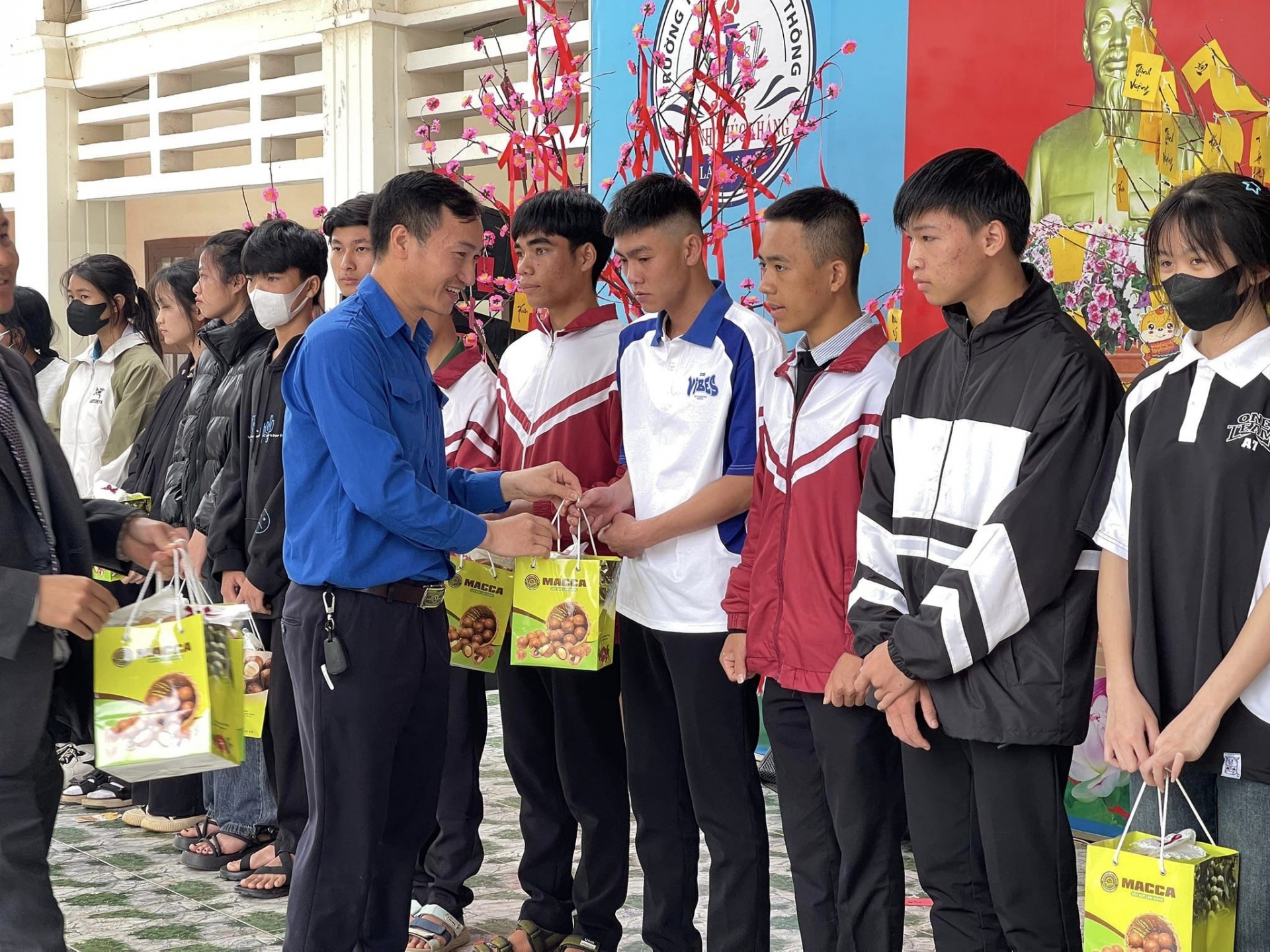 Lâm Hà: Rộn ràng Ngày hội Đoàn viên, thanh niên đón Tết cổ truyền