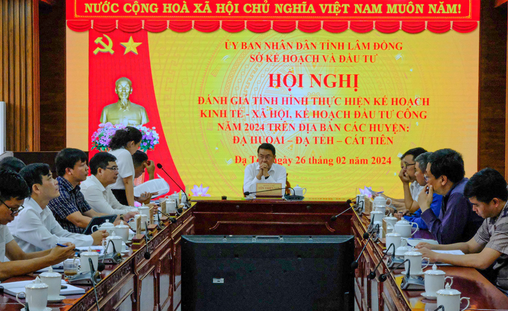 Đẩy nhanh giải ngân vốn đầu tư công tại các huyện phía Nam