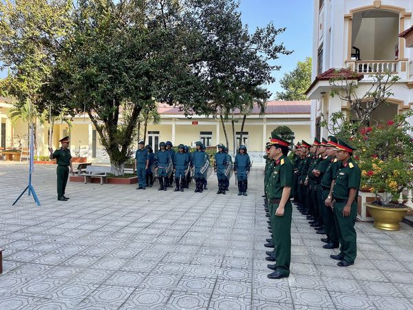 Cát Tiên: Nâng cao tinh thần sẵn sàng chiến đấu trong dịp cao điểm Tết Nguyên đán