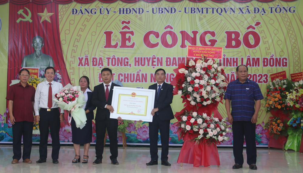 Đam Rông có thêm 2 xã đạt chuẩn nông thôn mới