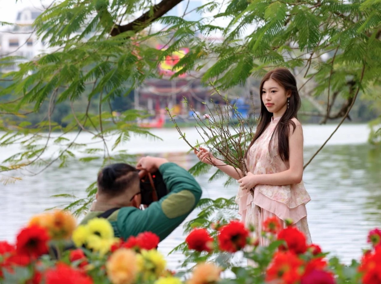 Ngày mùng 2 Tết Giáp Thìn: Thời tiết đẹp, thuận lợi để du Xuân, vui Tết