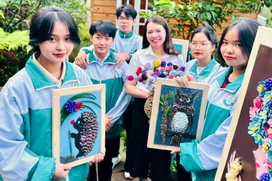 Thổi hồn vào quả thông khô