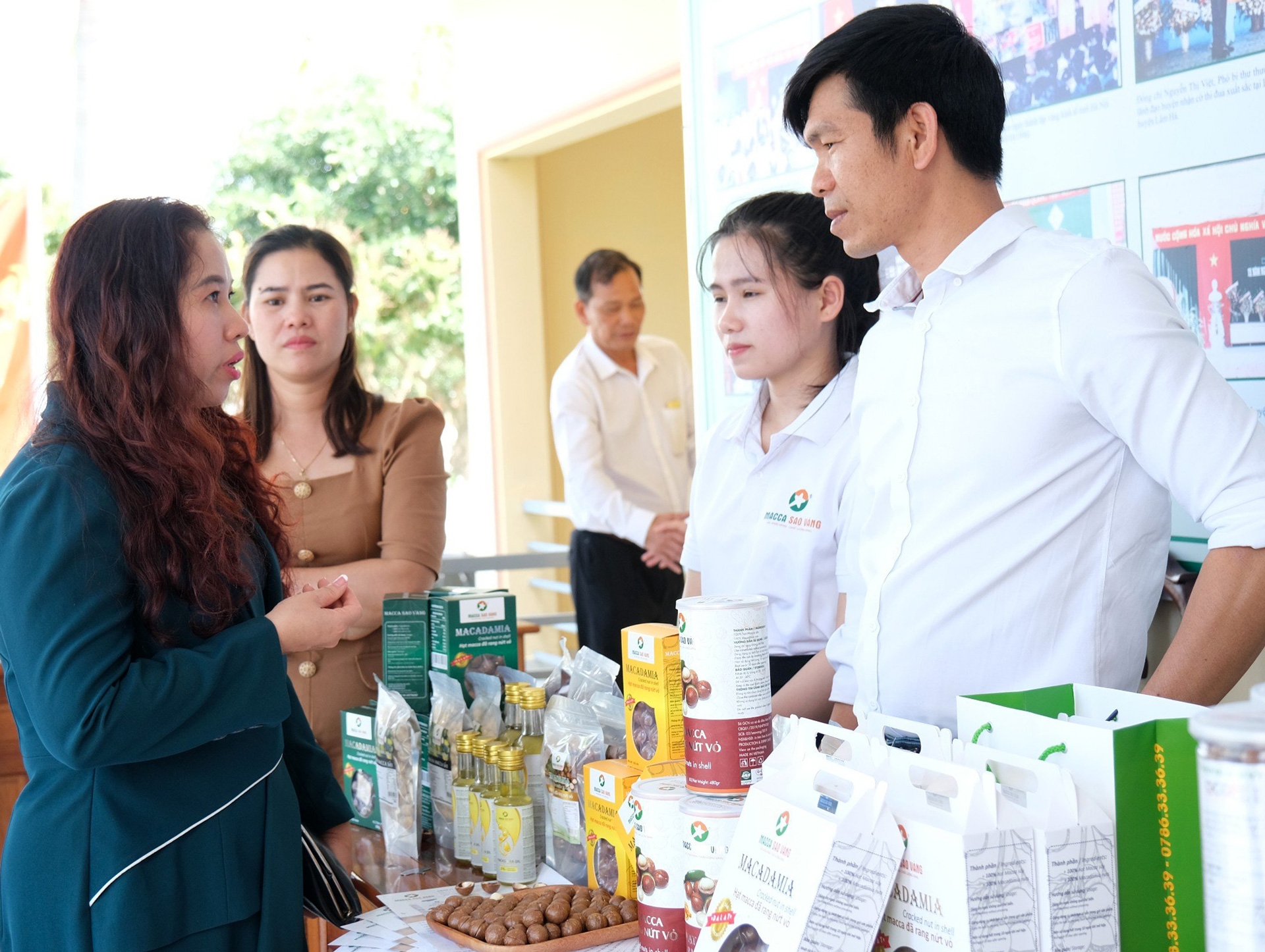 BÁO XUÂN GIÁP THÌN 2024: Rộng mở “đường đi” cho OCOP