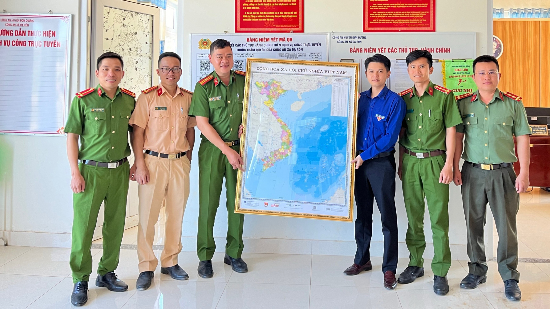 Tuổi trẻ Đơn Dương hưởng ứng Cuộc vận động Tự hào một dải non sông