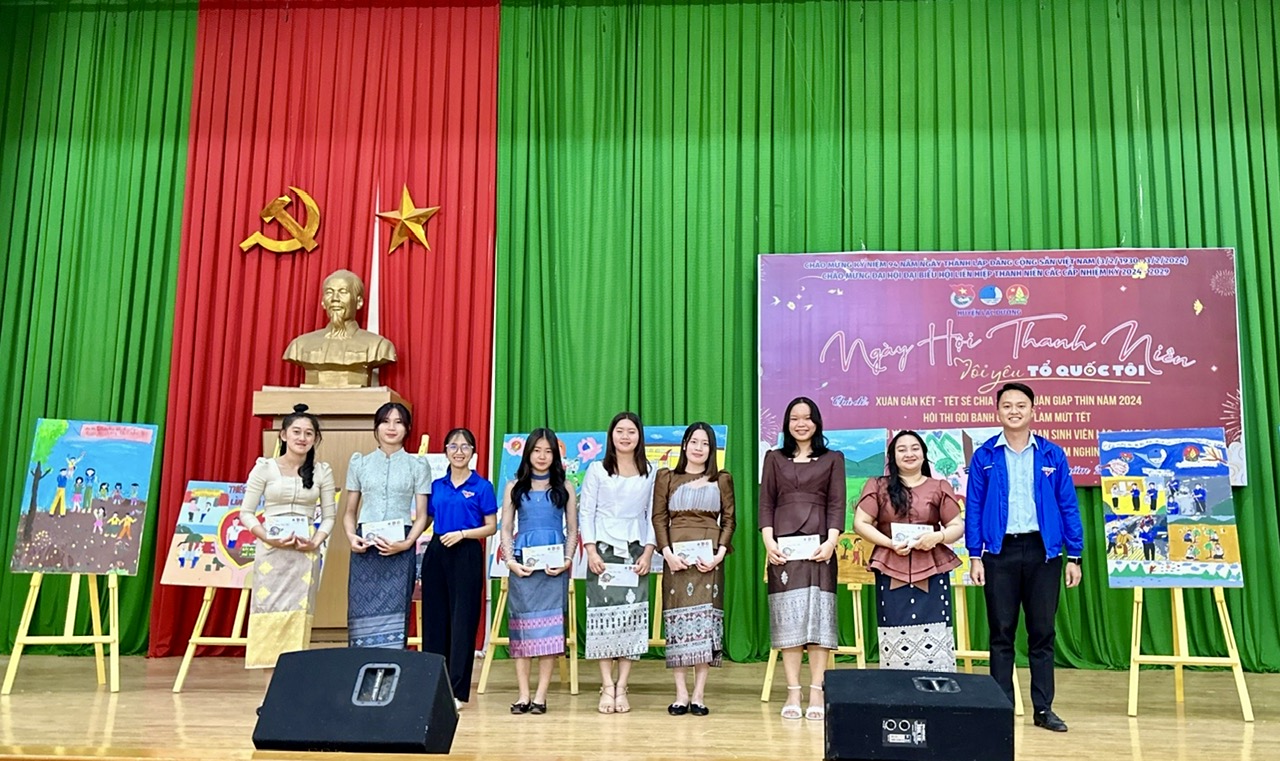 Xuân gắn kết - Tết sẻ chia của tuổi trẻ Lạc Dương