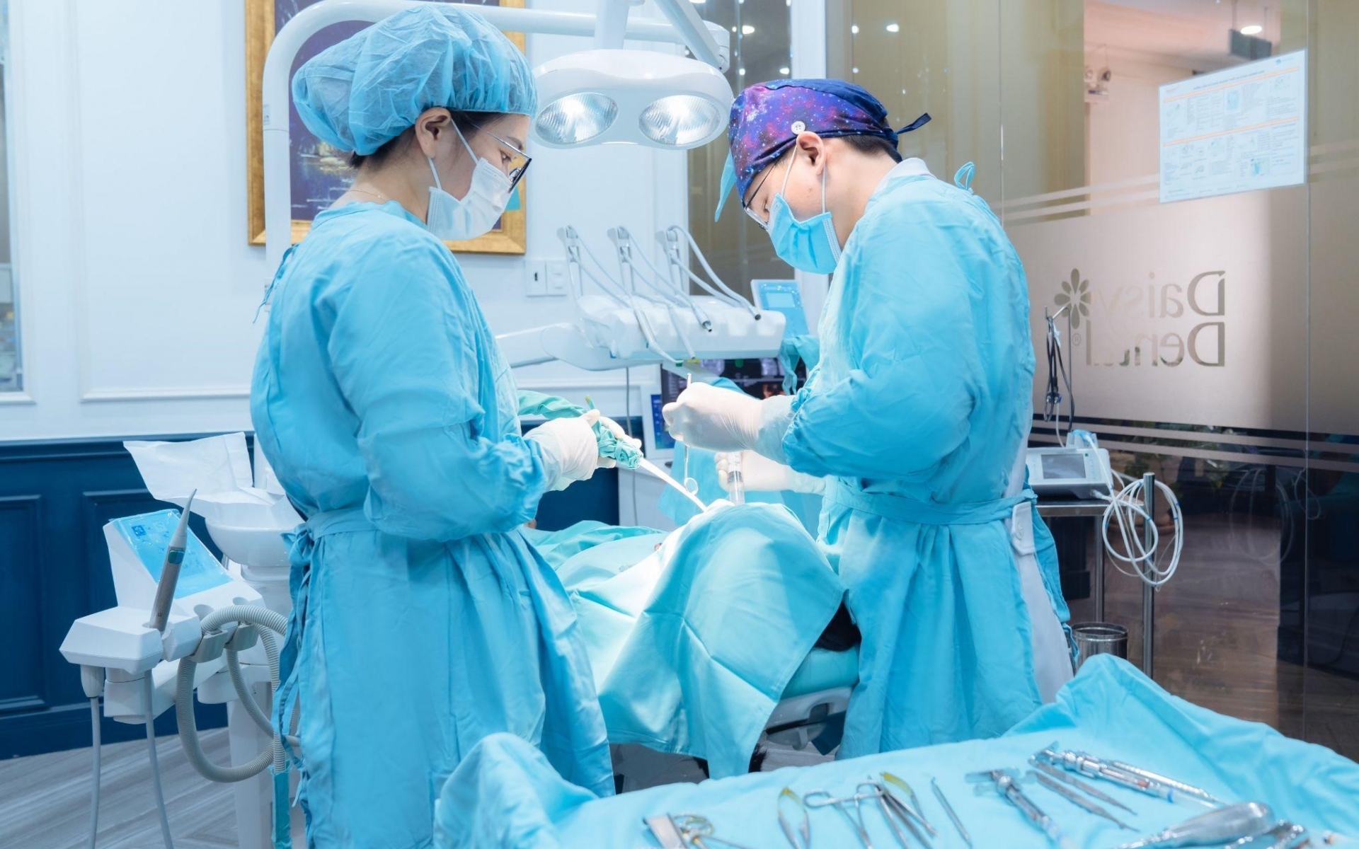 Vô trùng trong điều trị nha khoa quan trọng như thế nào?