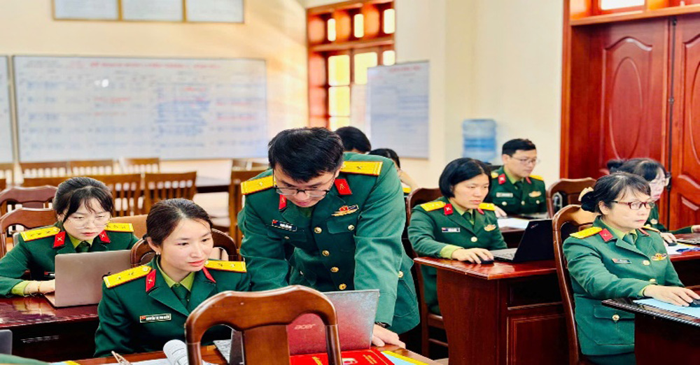 Học viện Lục quân tiên phong chuyển đổi số