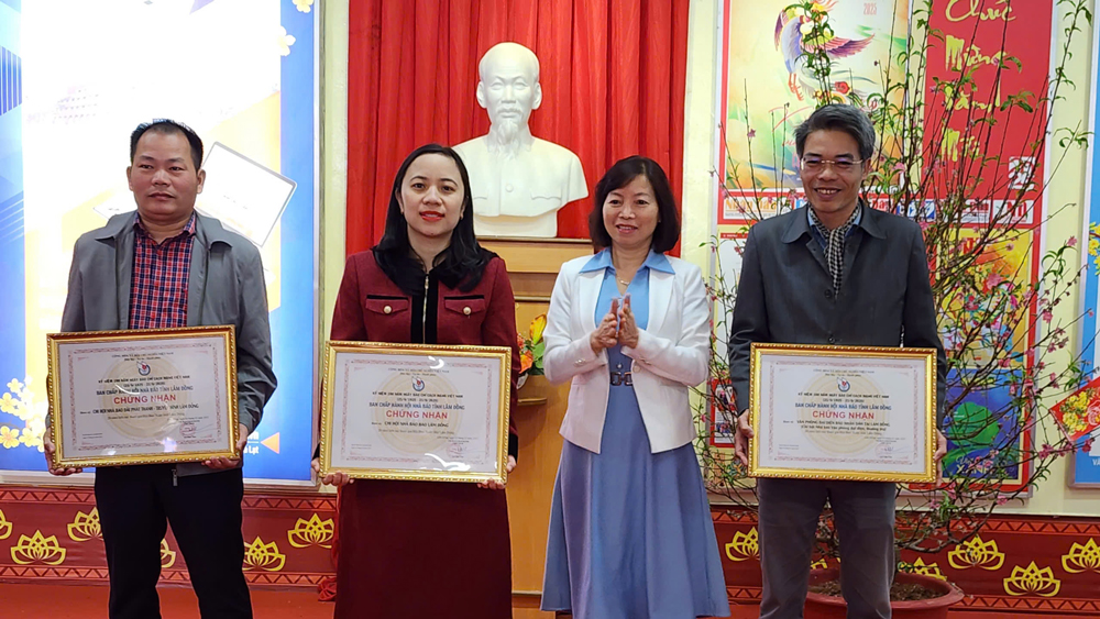 Lâm Đồng bế mạc Hội báo Xuân Ất Tỵ 2025