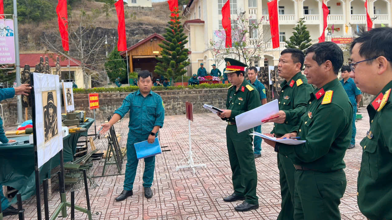 Đơn Dương: Hội thi mô hình học cụ huấn luyện và sáng kiến lực lượng vũ trang