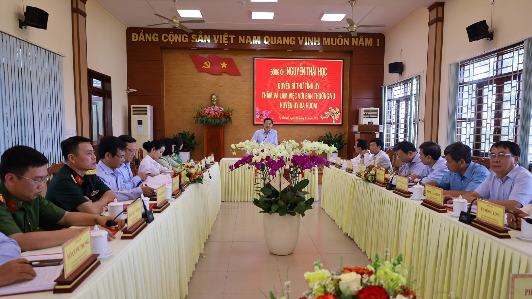 Đạ Huoai cần tập trung chuẩn bị tổ chức thành công Đại hội Đảng bộ điểm cấp huyện