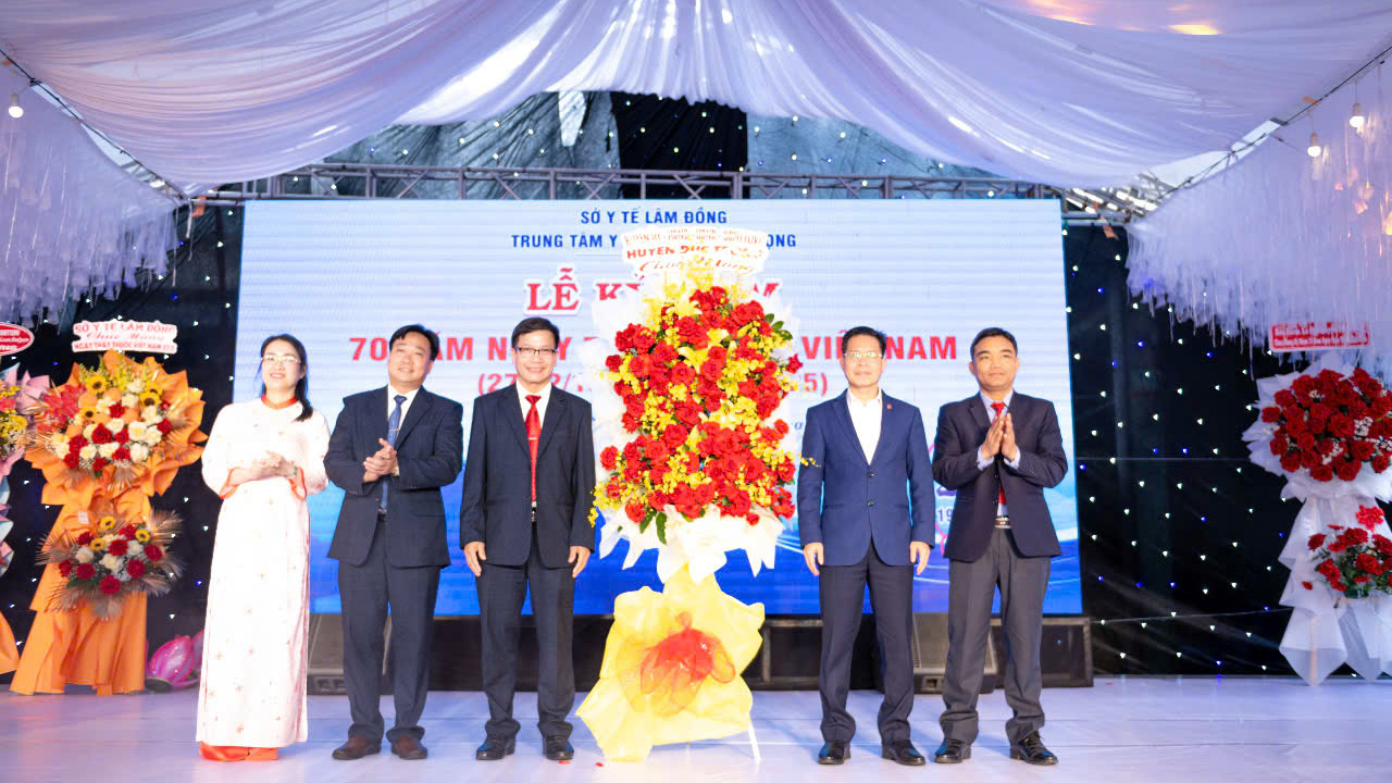 Đức Trọng: Tổ chức Lễ kỷ niệm 70 năm Ngày Thầy thuốc Việt Nam
