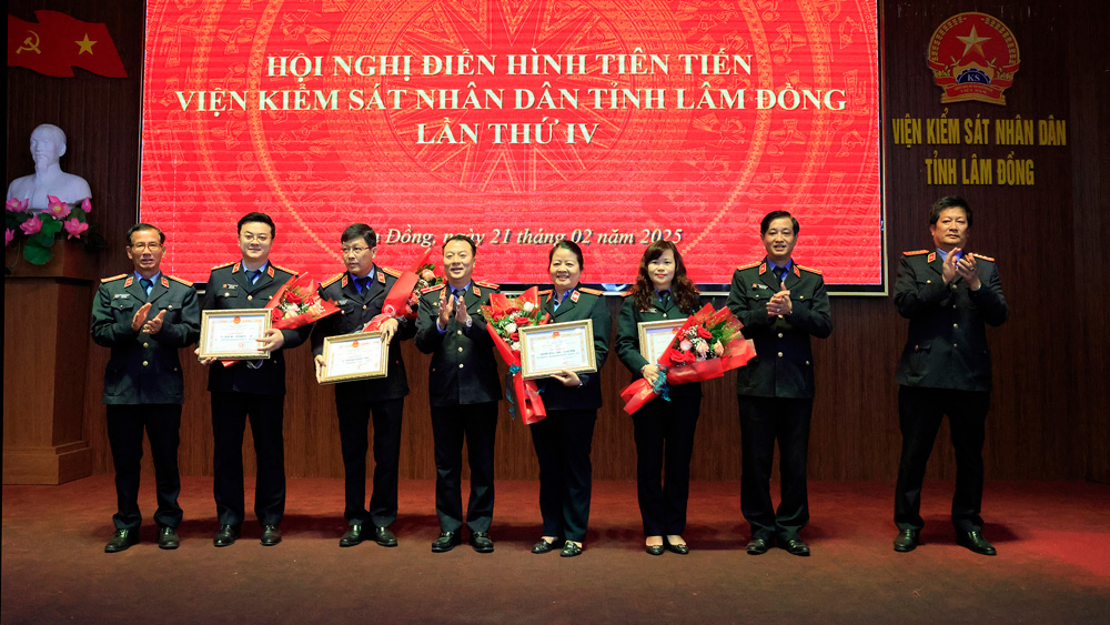 Viện Kiểm sát Nhân dân Lâm Đồng tôn vinh 20 điển hình tiên tiến