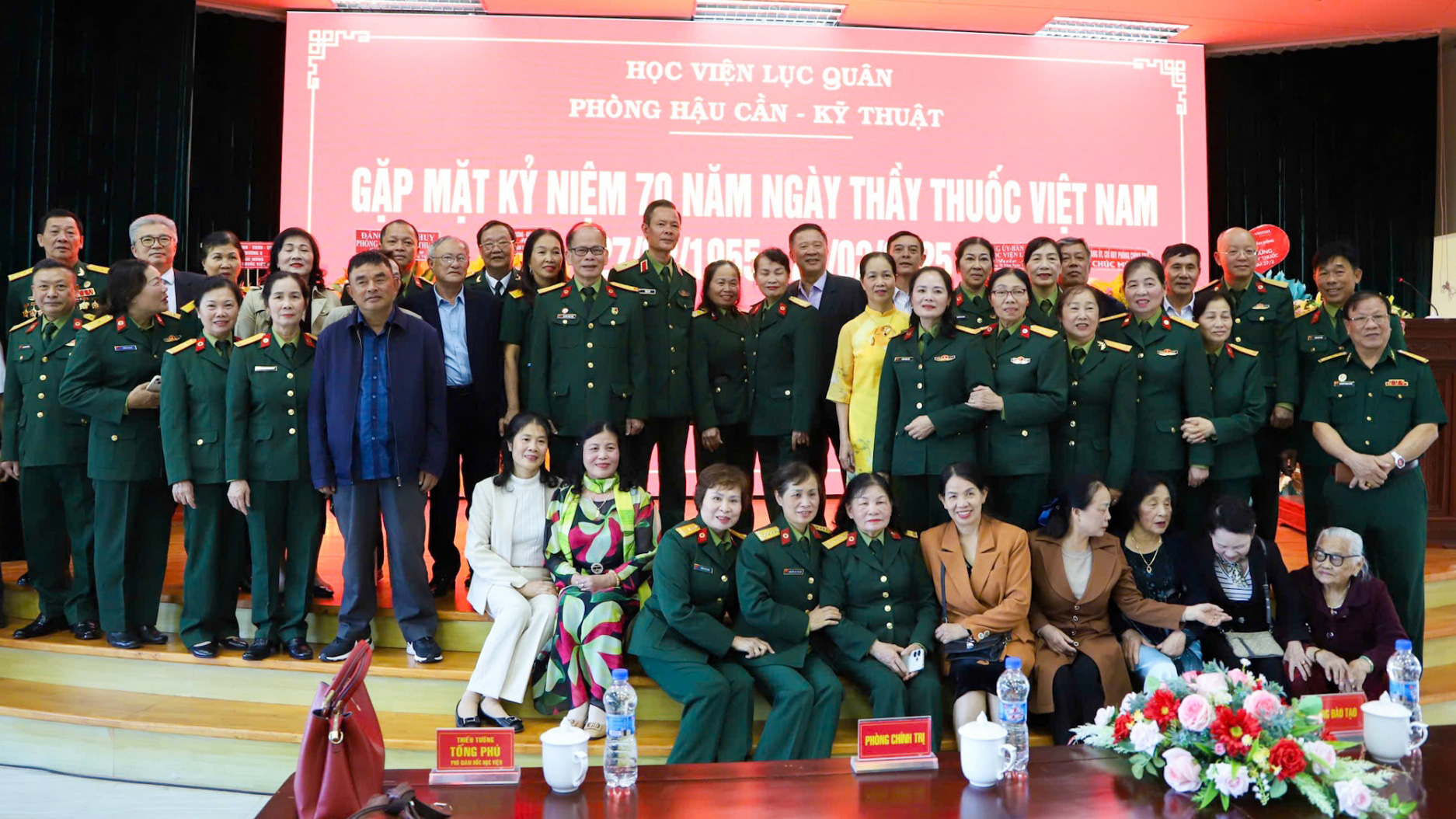 Học viện Lục quân gặp mặt truyền thống Ngành Quân y