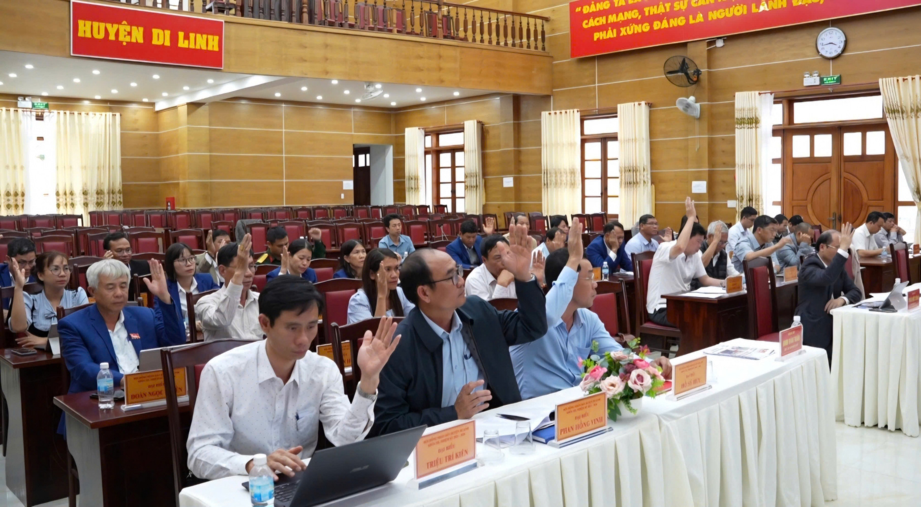 Di Linh tổ chức kỳ họp HĐND huyện lần thứ 19