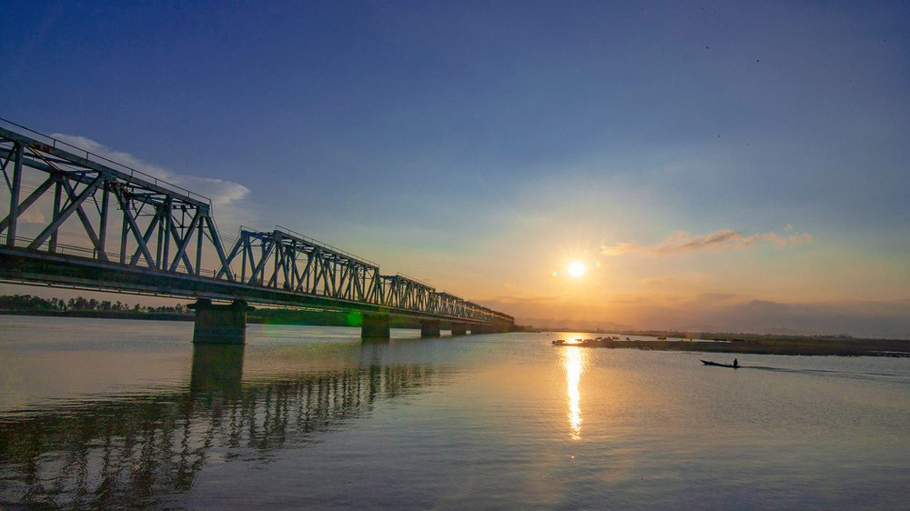 Những dòng sông chảy vào tâm thức