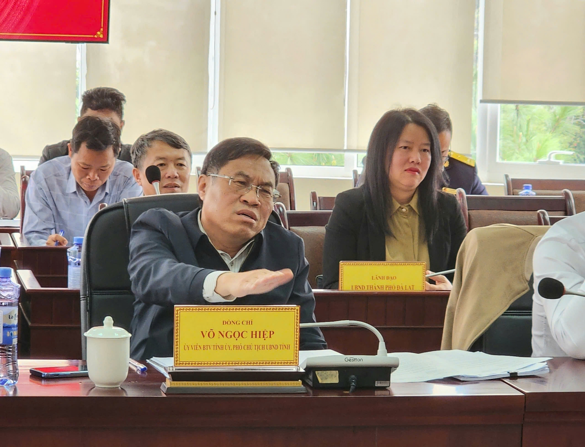 Phó Chủ tịch UBND tỉnh Lâm Đồng Võ Ngọc Hiệp chủ trì tiếp doanh nghiệp tháng 2