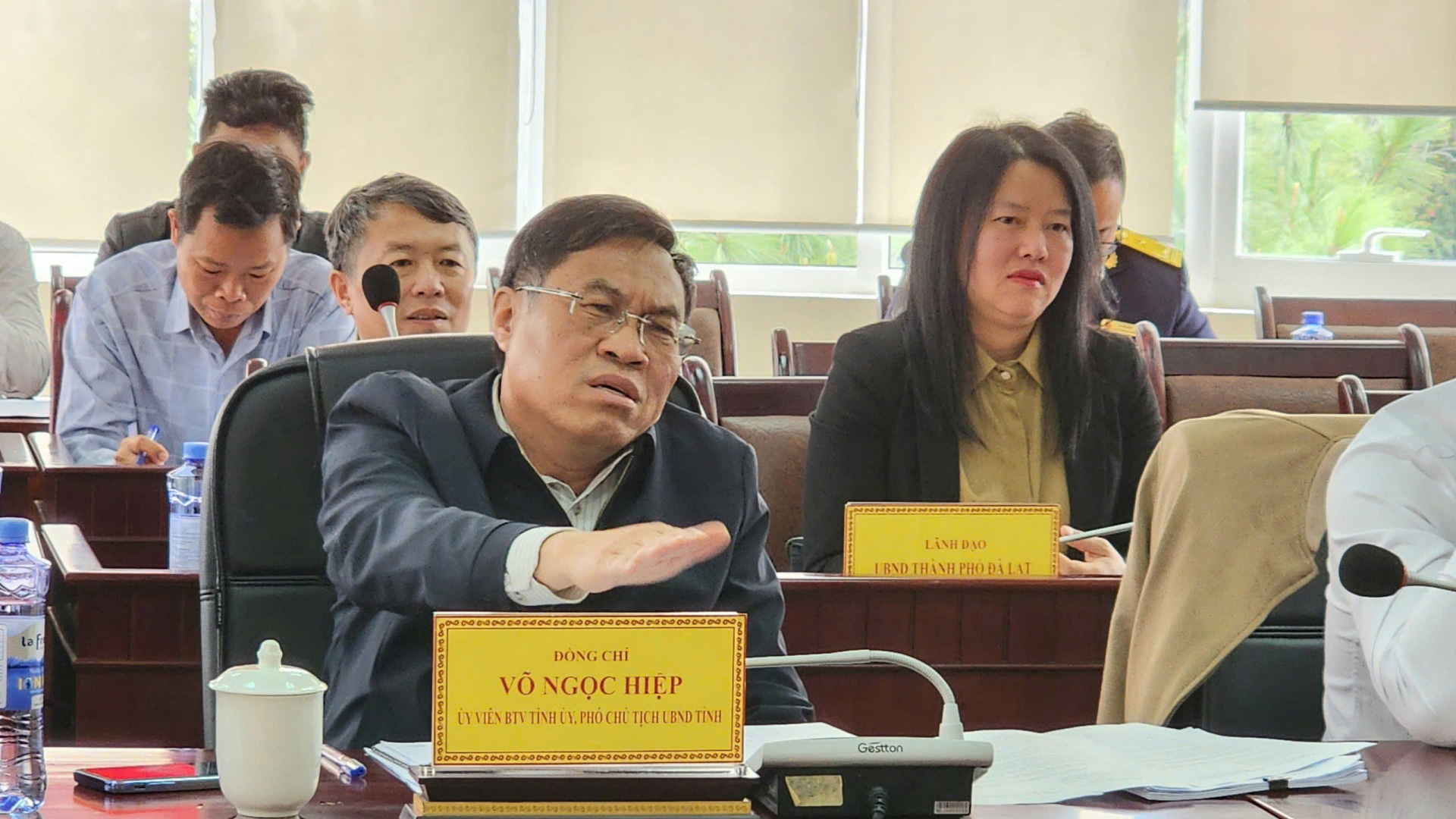 Phó Chủ tịch UBND tỉnh Lâm Đồng Võ Ngọc Hiệp chủ trì tiếp doanh nghiệp tháng 2