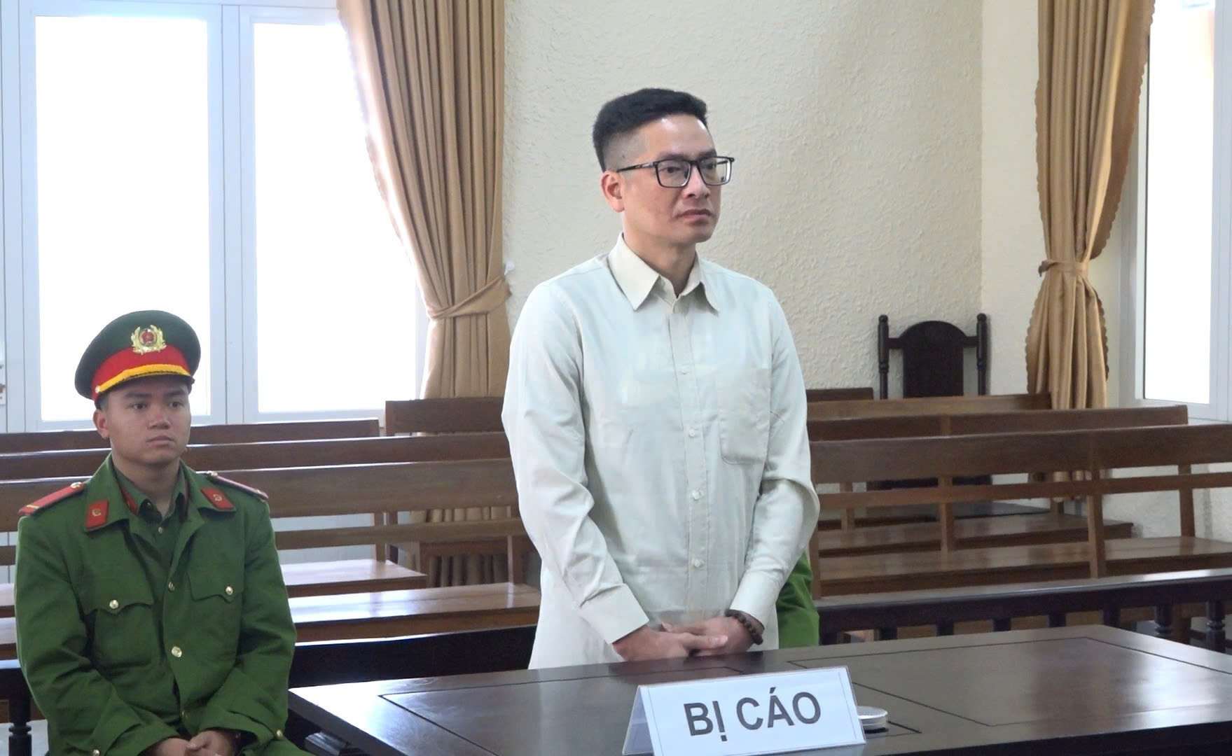 Lãnh án 20 năm tù vì giả danh nhân viên Thanh tra Chính phủ để lừa đảo