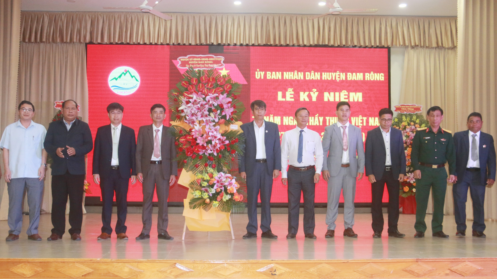 Đam Rông: Tổ chức Lễ kỷ niệm 70 năm Ngày Thầy thuốc Việt Nam