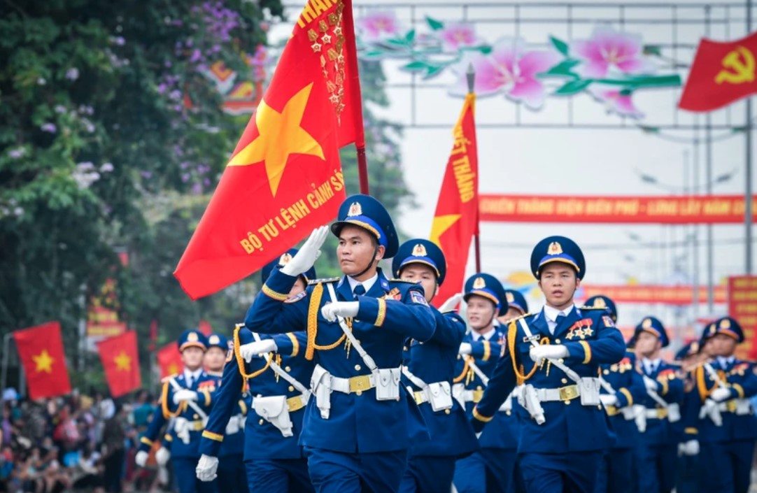Công an nhân dân gương mẫu, đi đầu thực hiện các chủ trương của Đảng, góp phần cùng cả nước vững bước vào kỷ nguyên mới