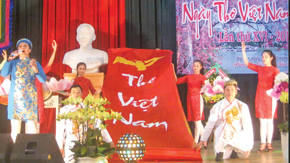 NGÀY THƠ VIỆT NAM 2025: Tổ quốc bay lên