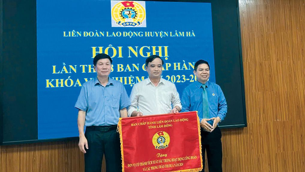 Lá cờ đầu trong phong trào thi đua của địa phương
