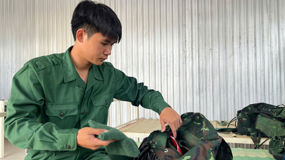 Tự hào màu xanh áo lính