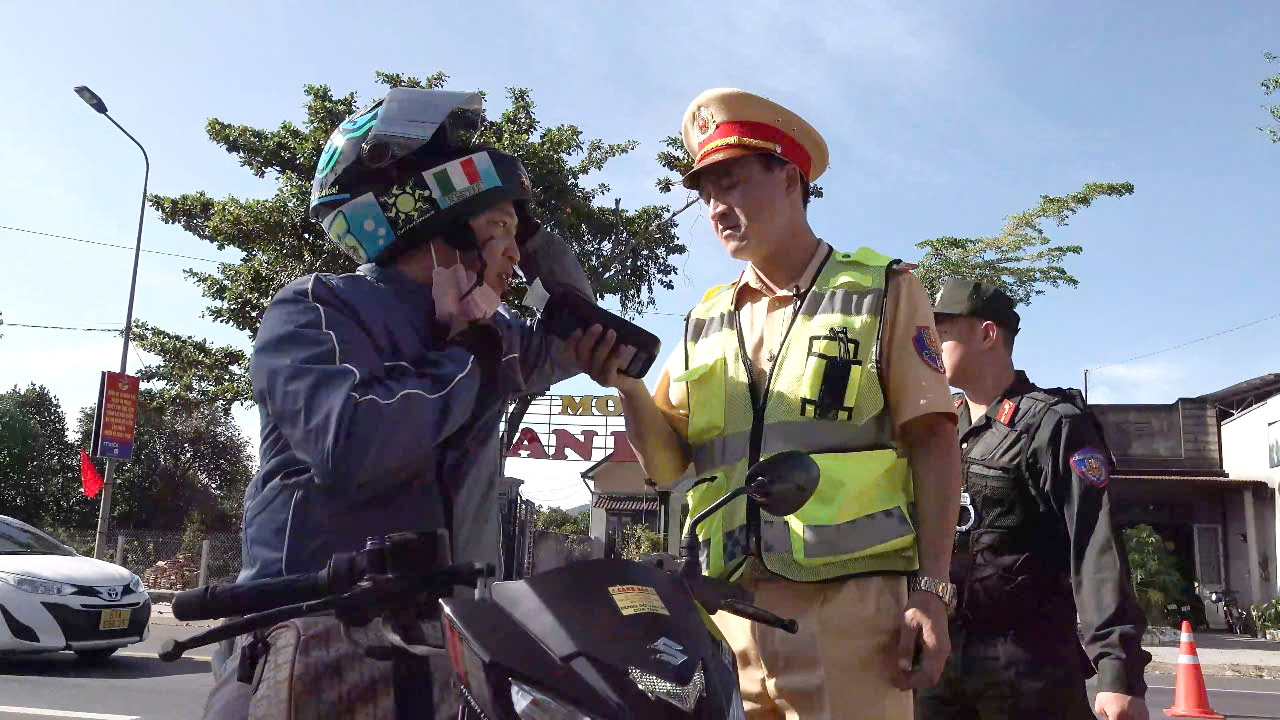 An toàn trên những cung đường du xuân