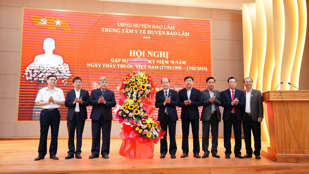 Bảo Lâm tổ chức gặp mặt kỷ niệm 70 năm Ngày Thầy thuốc Việt Nam