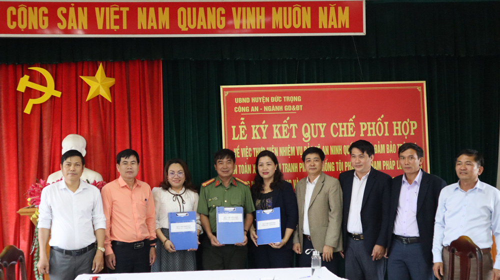 Đức Trọng: Ngành Giáo dục - Đào tạo và Công an huyện ký kết quy chế phối hợp