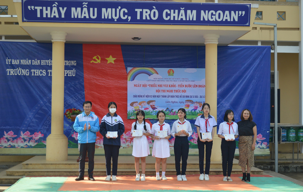 Đức Trọng: Ngày hội thiếu nhi vui khỏe  - Tiến bước lên Đoàn